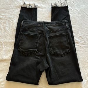 Just Black Denim | size 29 | Distrssed Ankle